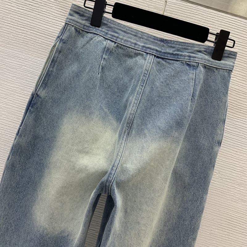 Chanel Jeans